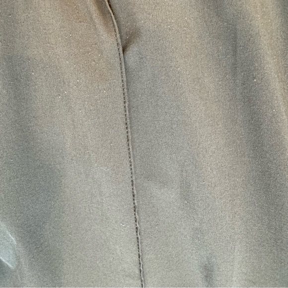 Athleta Nolita wide leg pant in mountain olive (dark khaki green) - Picture 6 of 7